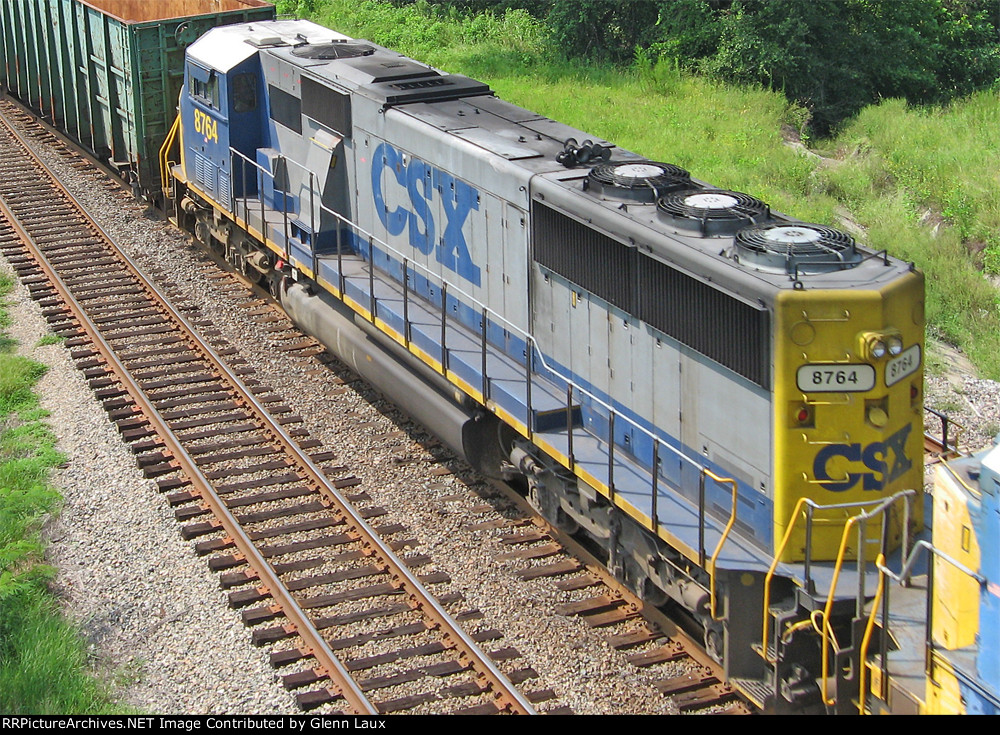 CSX 8764